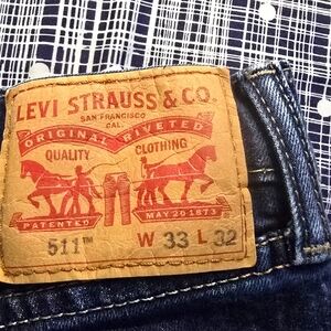 Levis 511 Jeans